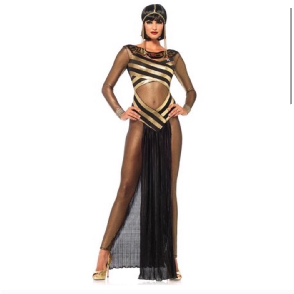 CLEOPATRA/ NILE GODDESS